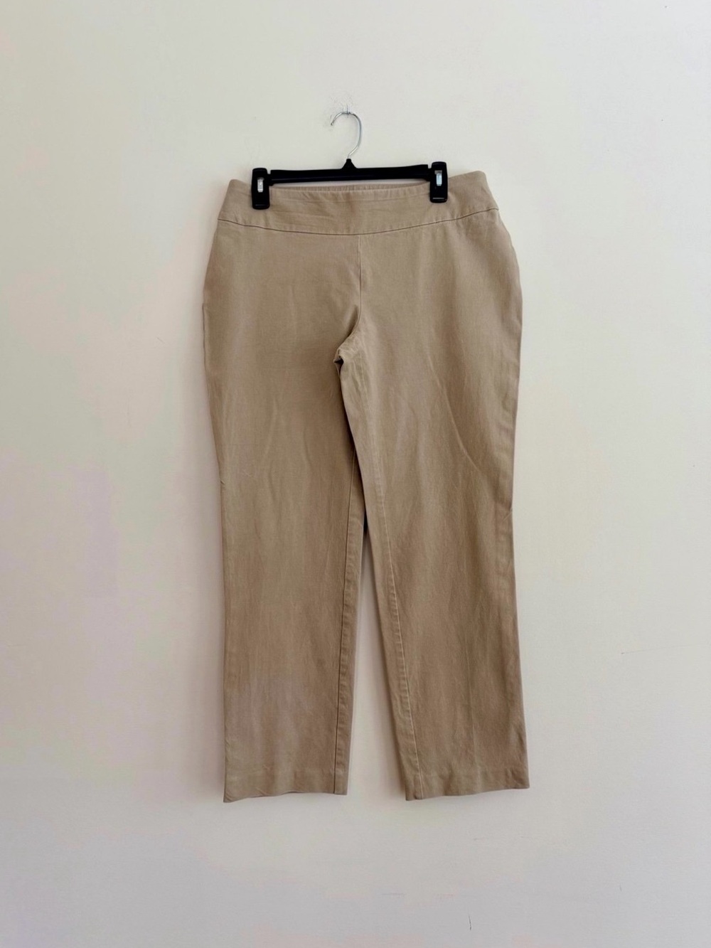 Crown & Ivy Ashley Khaki Pull-On Pants Size 10 Classic Stretch